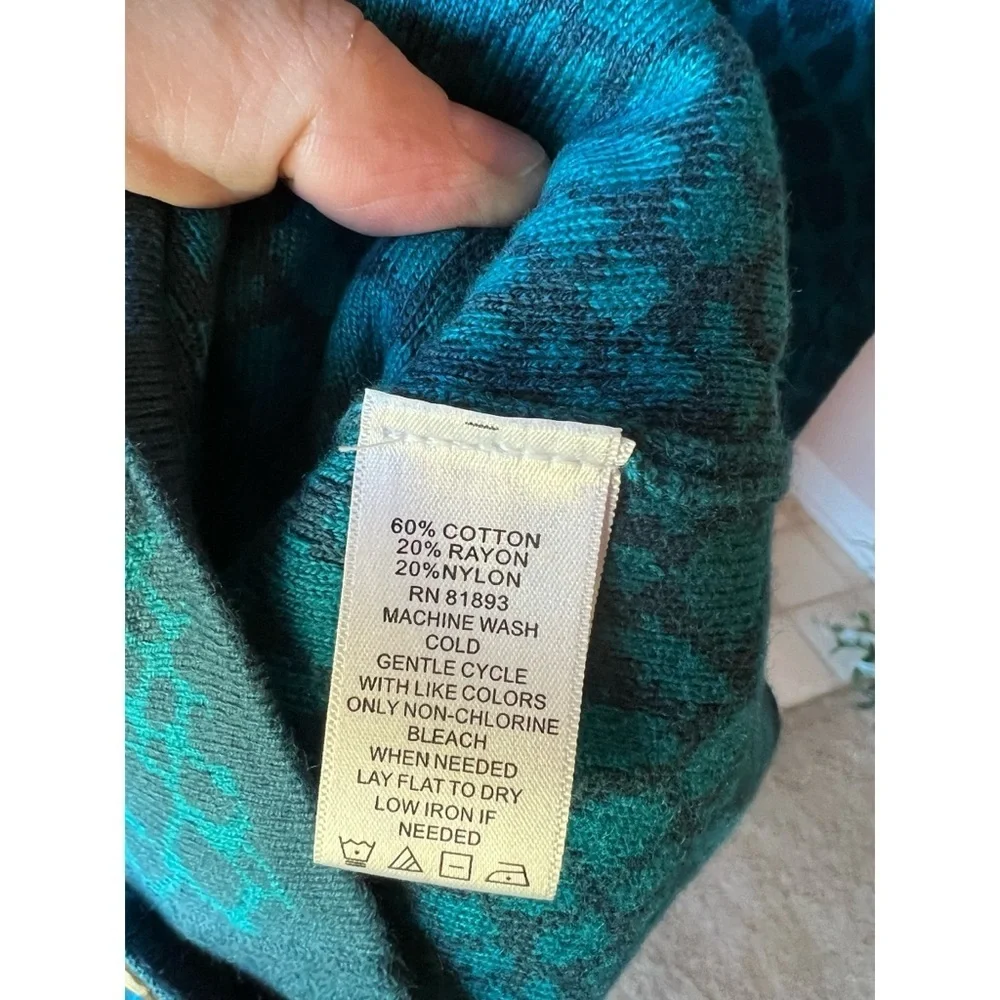 Teal Statement Elevated Casual Luxe Jacquard Snake Print Cardigan NWT S #830